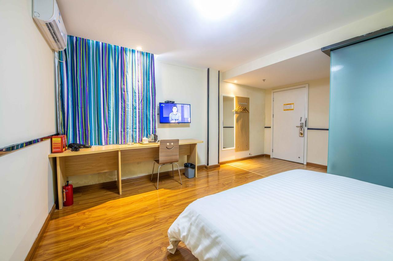 Orange Fashion Apartment Hotel Guangzhou Xiajiao Subway Station Branch Luaran gambar