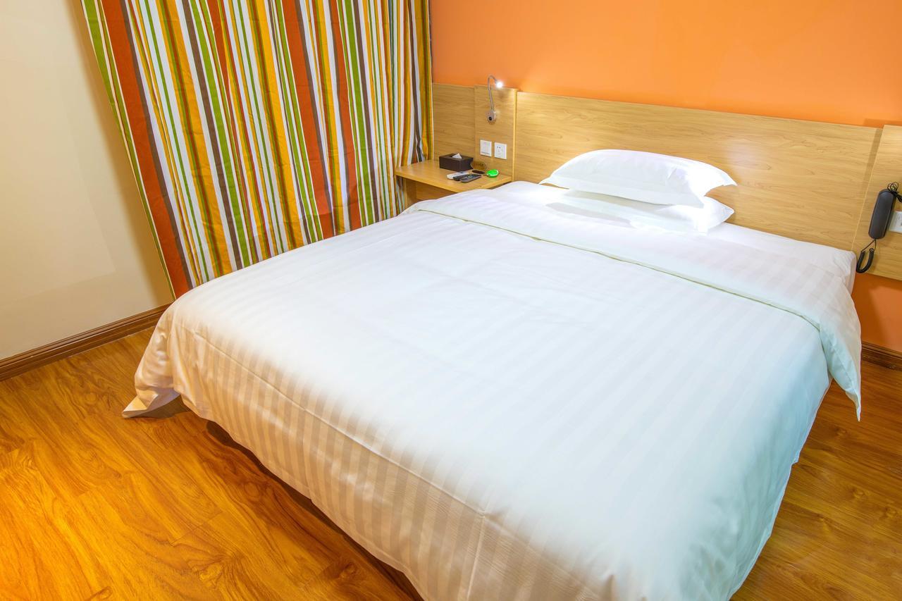 Orange Fashion Apartment Hotel Guangzhou Xiajiao Subway Station Branch Luaran gambar